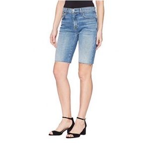 Seven for all mankind Bermuda cut off raw hem 27